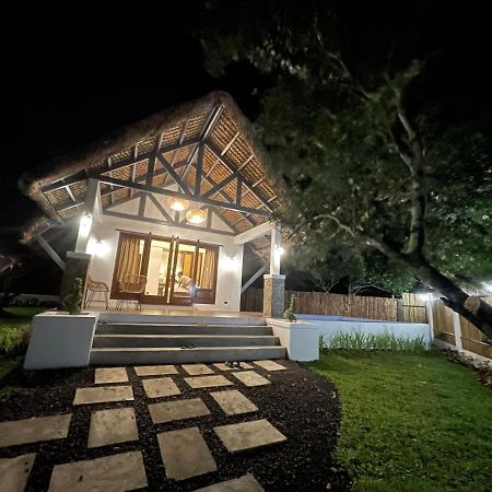 White Hut Villas By Asog Resort Naga  Exterior foto